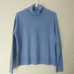 Croft & Barrow women's size PM blue sweater